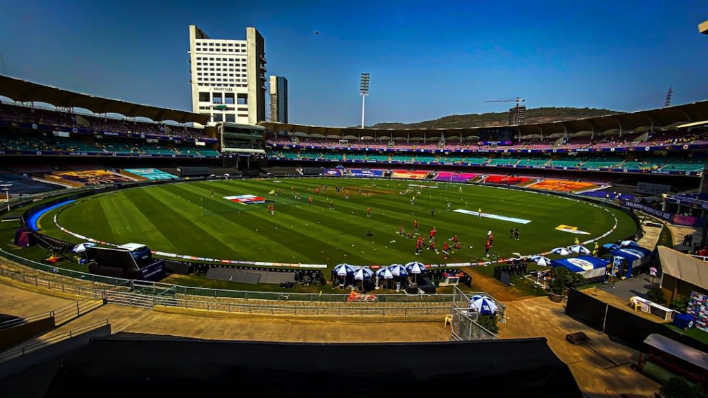a-sports-field-with-a-crowd-of-people-in-the-stands-uwxnqkhi75u